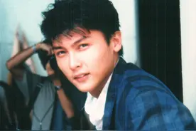 还记得《小李飞刀》的关礼杰吗？他的生活让人羡慕图片
