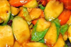 今天美食，爆炒西葫芦，非常好吃的一道菜，美容养颜，减肥健身图片