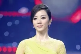 央视李思思到底有多美？看完这些照片，就知道何为国色天香了图片