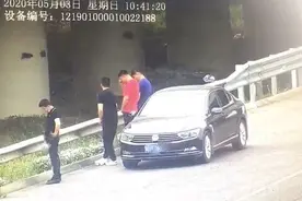 车停应急车道“方便”，200元6分！图片