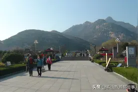 泰安被分为三重空间，人、神、鬼三界共存，其实与一河一山有关图片