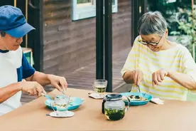 75岁的日本太太退休后的生活：一屋两人，三餐四季，太治愈了图片