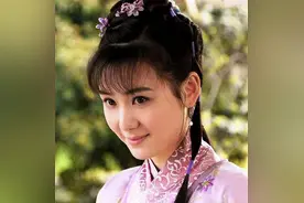 红楼梦：黛玉故作清高矜持，其实，不过是个名副其实的假正经图片