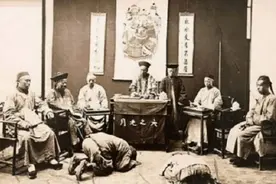 清朝砍头还要被围观，刷新洋人三观，惊叹侩子手不易图片