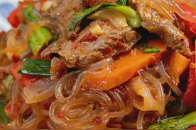 肉档老板教我的绝味菜！好吃到我一周光顾他7次图片