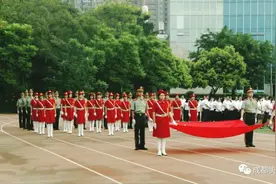 成都市实外西区开学典礼 让每一个生命成为更好的自己图片
