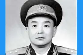 江西省宁都县开国将军（共13名）中将（1名）少将（12名）图片