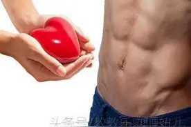 猜成语：背着井离开家乡（打一成语）你知道答案和意思吗？图片