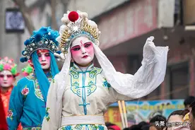 河南鹤壁：白蛇传的故事起源在浚县，淇河里的青色缠鱼报恩许仙图片