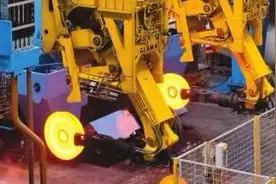 太原重工轨道交通设备有限公司——轮行天下 轴游世界图片