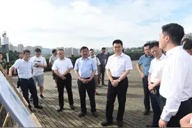 江涛、常斌检查指导防汛抗洪工作图片