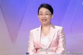 蜂王浆VS蜂胶，蜂类产品双生花！真能降血脂、血糖吗？图片