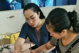 江西宜春扶贫女干部“美在一线”图片