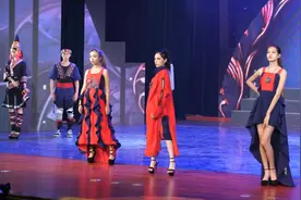 【桂台欢度“壮族三月三”节目展播】民族服饰表演《梦壮乡》图片
