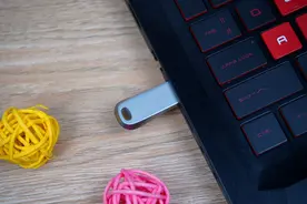 小身形大性能，职场最佳小伙伴：闪迪CZ74至尊高速酷奂USB3.1 U盘图片