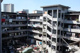 隆昌公寓，现实版猪笼城寨如同罗马斗兽场！真实上海蜗居生活图片
