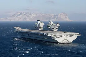解放军会在南海向英国航母发出开火警告吗？图片