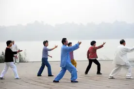 俗语：“晨不吐口水，午不泄精水，晚不流汗水”，有科学依据吗？图片