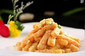 咸蛋黄焗南瓜，怎么焗怎么香，蛋黄香南瓜香，自己做的更香图片