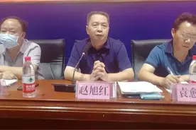 隆回一中教师开学第一天的特别行动图片