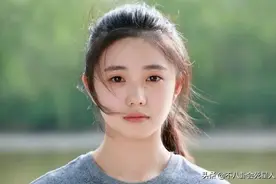 9岁星女郎出道拿金像奖，今却给赵露思做配，徐娇一手好牌打稀烂图片