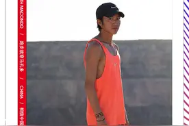 网红仅穿内裤市区跑步被行拘：有些人，请不要再给跑步抹黑了图片