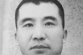 1959年，王耀武被特赦，为何刚出狱，其妻子就提出离婚？图片