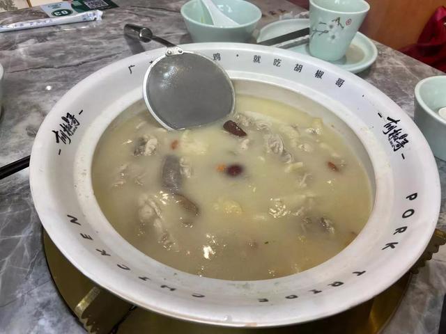 广州花胶皇猪肚鸡 2026年花胶猪肚鸡的制作方法及配料