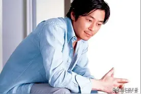 被父母抛弃、初恋去世、妻子弃女离开，还有比王杰更惨的人生吗？图片