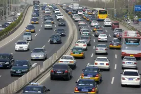 北京将治理“一人名下多车”，每人最多保留1个指标图片