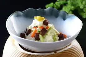 家庭自制泡菜的做法，四川泡菜的家庭做法图片