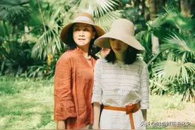 入秋后建议少穿阔腿裤，今年流行“棉麻九分裤”，五六十岁穿好美图片