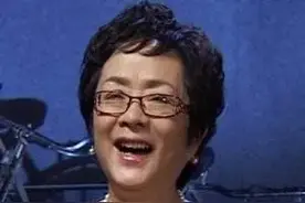春晚传奇歌后谢莉斯：患病险瘫痪丈夫不离不弃，晚年丧女悲痛难抑图片