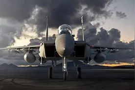 超级F15战斗力强悍，美军大量订货，F35不适合大国空军使用图片