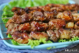 肉串想好吃腌制很重要，家常做法干净卫生，比路边摊还香图片