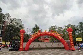 重庆财经学院2021级新生大揭秘：男女比例4：6，最小年龄14岁图片