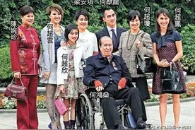 李嘉诚是如何分家产的？除了两个儿子，作为外人的她也有一份图片