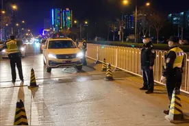 邯郸一男子酒后驾驶无牌摩托车且准驾车型不符被查个正着图片