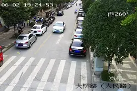 安康岚皋：三车“组团”遮号牌？一起接受处罚吧图片