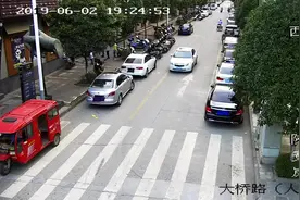 安康岚皋：三车“组团”遮号牌？一起接受处罚吧图片