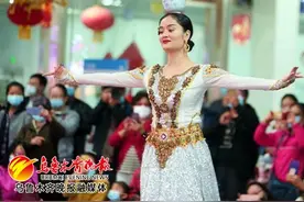 欢度国庆情暖中秋｜馕文化产业园文化惠民演出迎各地游客图片