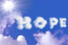 谁的人生不是一边惆怅，一边成长？痛苦时不妨给你的人生加点糖图片