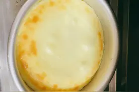 自制夏日甜品，酥皮酸乳酪冰蛋糕图片