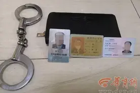 西安这个驾校教练戏真多，练车时如果路遇查车，他立马一秒变"警察"图片