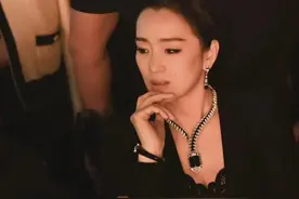55岁巩俐被曝申请改回中国籍！13年来时刻记着自己的身份从未动摇图片