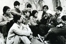 为了什么去的云南，王小波经历了什么磨炼？终于把自己活成了王二图片