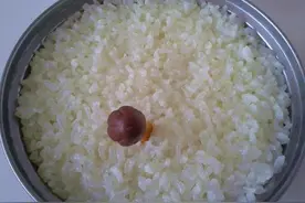 吃了易发胖的主食，米饭并非榜首，若你爱吃，体重或许“蹭蹭涨”图片