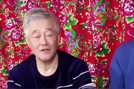 63岁赵本山炕头学狗叫接地气！被催上春晚，聚餐家人爱徒都在旁图片