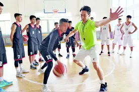 山西体育职业学院篮球队：托起山西男篮的腾飞之梦图片