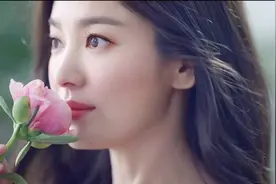 韩剧白月光宋慧乔，少女感反而成了她发展的最大阻碍图片